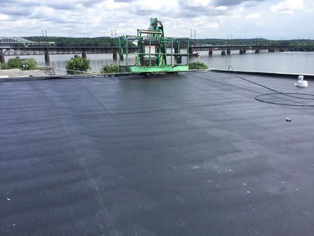 How to Know When Your Commercial Roof Needs Replacement